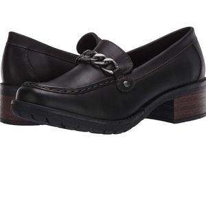 NWOB Eastland Nora Loafer shoes